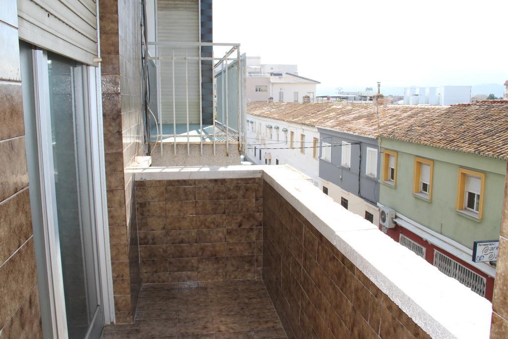 Hostal Mengual Gandia Exterior photo